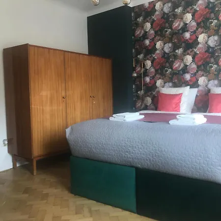 Mood Pl. Zbawiciela Apartment